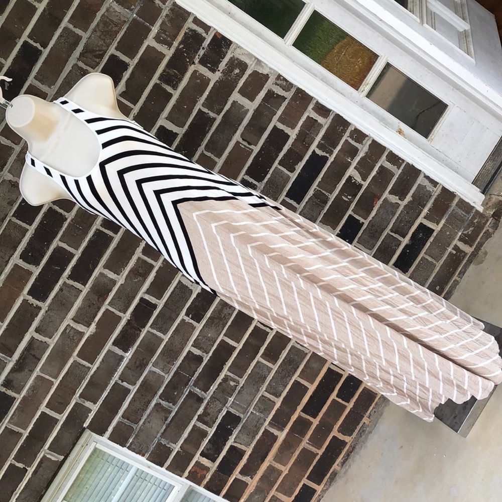 Calvin Klein Maxi Dress. Size 4
